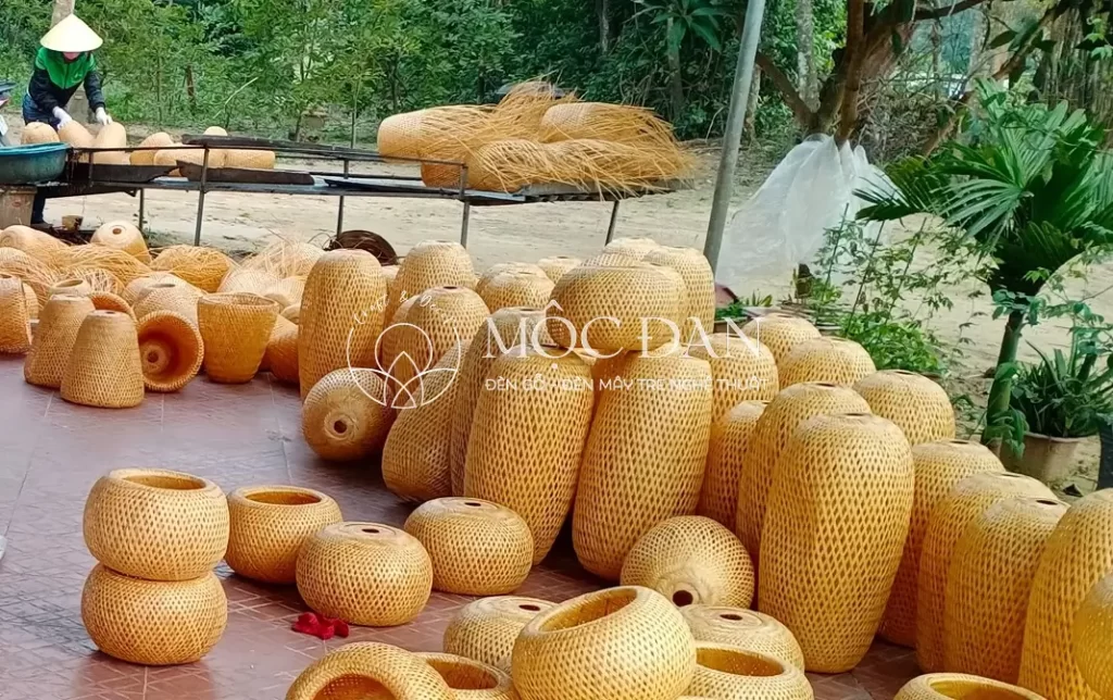 den may tre dan Moc Dan Decor